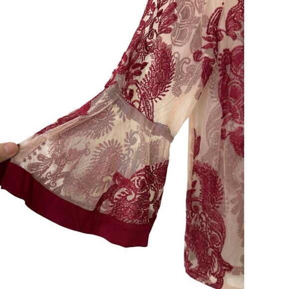 MINK PINK Sweetest Sound Sheer Mesh Embroidered Bell Sleeve Top Wine-Blush Sm - Picture 6 of 8